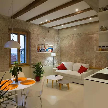 Apartament Traces Split