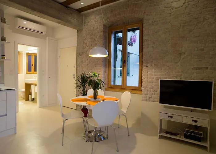 Traces Апартаменты Сплит